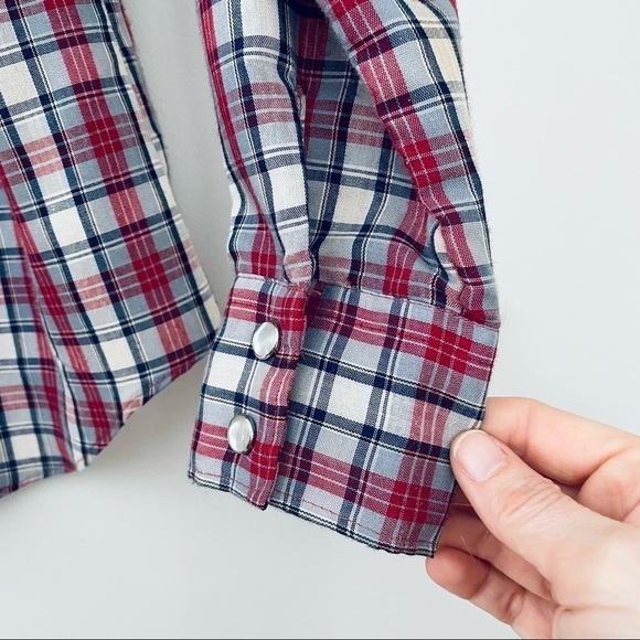 Vintage Cheryl Tiegs Red Blue Plaid Pearl Snap Western Top 14 - Picture 6 of 7